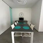 Modern Flat With A Stunning View In Center
